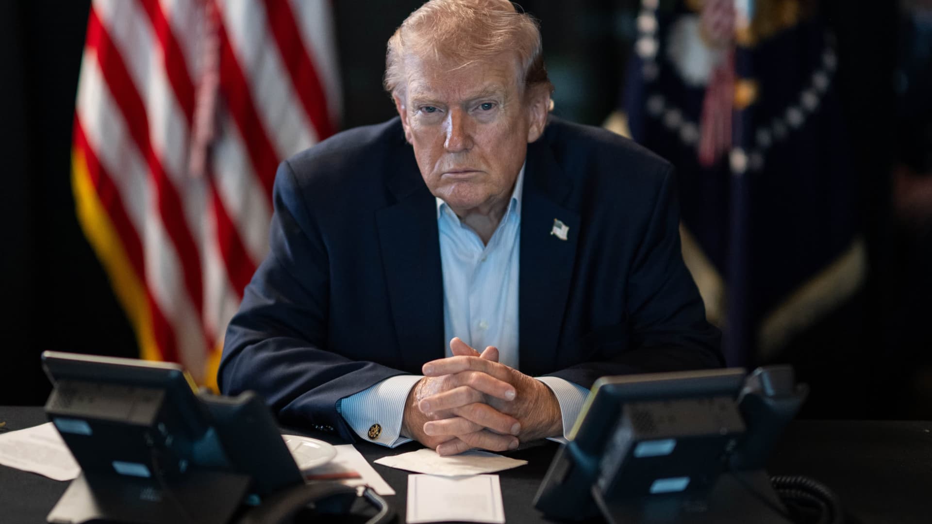 European markets open the week lower after Trump threatens Iran
