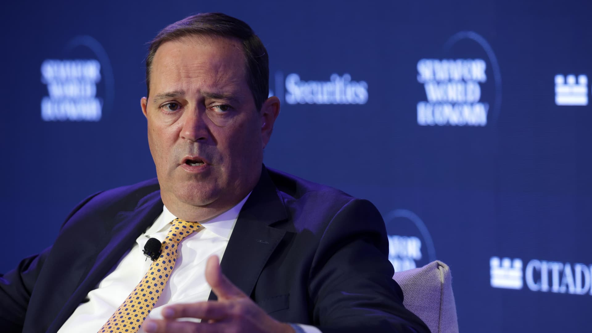 Cisco’s stock pops 15% on surging AI orders, as company says it’s cutting almost 4,000 jobs