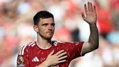 Robertson close to Spurs move after Liverpool exit