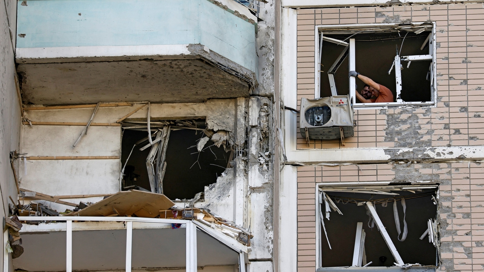 Indian killed, 3 more injured as Ukraine drones hit Moscow