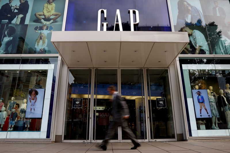 Gap, American Eagle fall as weak apparel demand signals constrained consumer spending