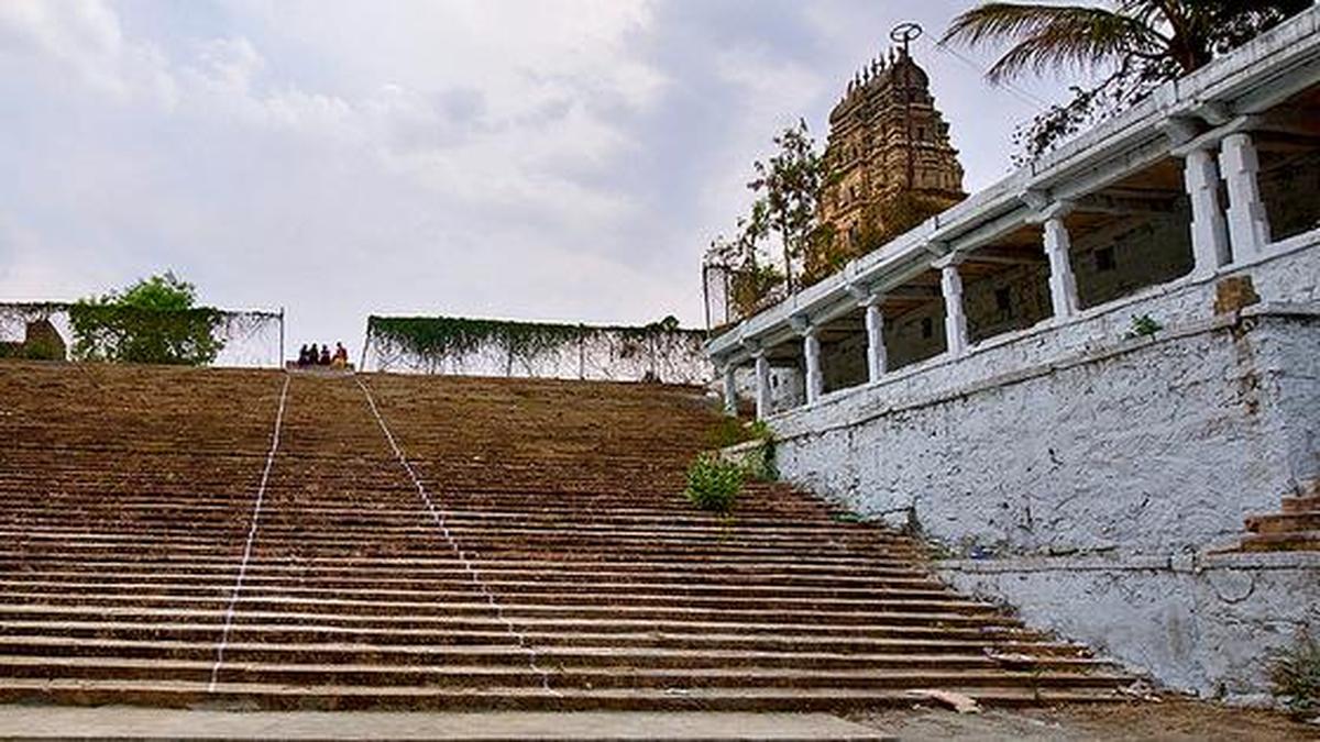 Hundi stolen from Ammapalli temple in Shamshabad