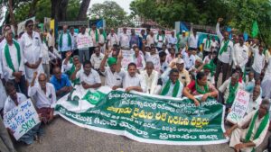 Prakasam Collector assures tobacco procurement, warns companies against ‘no bids’