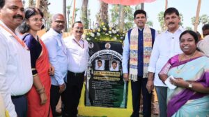 Union Minister launches ‘Samriddhi Kendra’ in Guntur village under Bharat Net Udyami Scheme