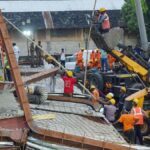 Kolkata under-construction warehouse collapse: Amid death and despair, kin of workers search for the living