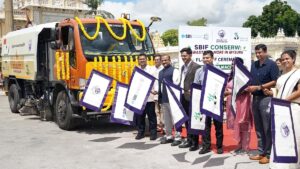 SBI Foundation donates sweeping machine to Mysuru City Corporation