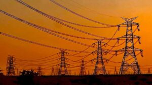 What could Karnataka gain and lose if Tata Power gets a distribution licence?