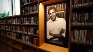 Obama opens Chicago presidential center, urges Americans to defend democracy