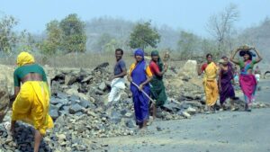 A.P. reserves 33% quarry leases for Vaddera societies
