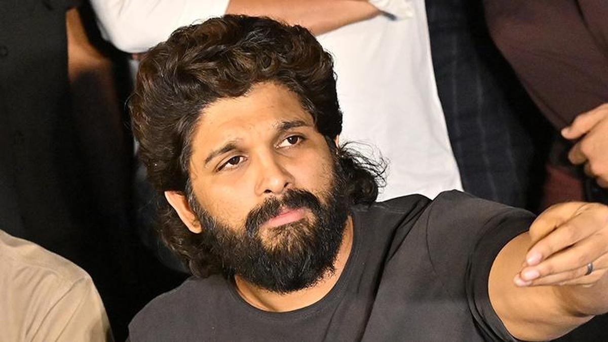 Theatre stampede case: Court issues summons to actor Allu Arjun, others