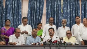Why is there a rebellion in the Trinamool Congress? | Explained