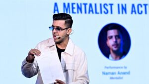 Huddle – Mind Games: Mentalist leaves audience spellbound