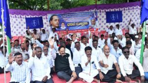 Karnataka Rajya Dalitha Sangharsha Samiti protests NEET irregularities, seeks Dharmendra Pradhan’s resignation