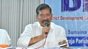 Kurnool MP urges rollout of Central schemes