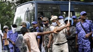 SC moots independent probe into police excesses, orders release of detained minors