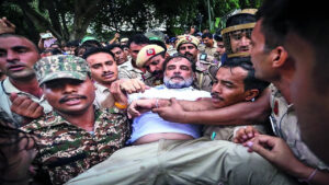 CJP back at Jantar Mantar, cops break Congress protest at PM house