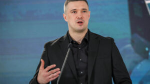 Ukraine defence minister resigns as part of Zelensky’s cabinet reshuffle