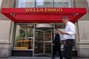 Wells Fargo beats profit on trading boom, loan growth