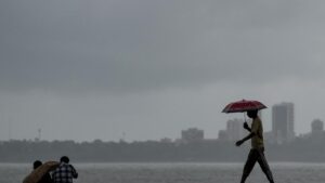 Monsoon tracker LIVE: Orange alert issued for Mumbai, Thane; IMD warns of intense rain