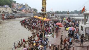 No non-veg at eateries along Kanwar Yatra route in Muzaffarnagar; owners need to display paper work