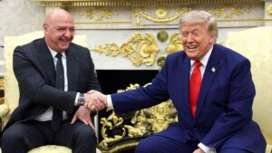 Trump reinstates direct US flights to Lebanon after meeting its president