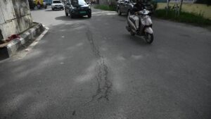 Committee suggests ₹10-crore project to end undulations on S.A. Road
