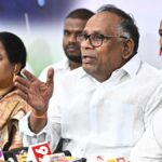 Andhra Pradesh Congress condemns lathi-charge on students at Jantar Mantar