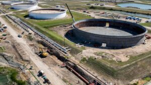 Oil in U.S. Strategic Petroleum Reserve falls below 300 million barrels, lowest since 1983