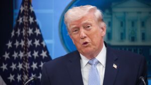 Trump’s Oman bomb threat an attempt to get their ‘attention,’ says former ambassador