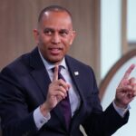 Democratic House leader Jeffries meets with Jared Kushner as midterms loom