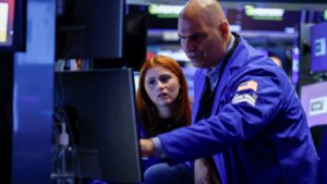 30-year Treasury yield tops 5.33%, new 19-year high on inflation, spending concerns