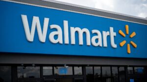 Walmart hikes full-year outlook, says it will use huge tariff refund to keep prices low
