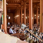 Mirwaiz backs NC MP, demand for J&K statehood, Article 370