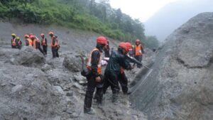 Nepal flash floods LIVE: At least 933 workers trapped in hydropower projects
