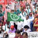Farmers, trade union activists court arrest as part of ‘Corporates, Quit India’ agitation in Mysuru
