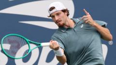 GB’s Samuel earns first win at Grand Slam – but ‘nervous’ Norrie beaten