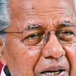 Keralam Opposition leader Pinarayi Vijayan rejects hawala allegations, claims family being targeted