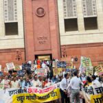 NDA, INDIA Bloc MPs face-off outside Parliament over Jharkhand police action, Ram temple donation issues