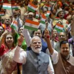 Tricolour-waving MPs greet PM Modi at ‘Mangal Milan’, raise slogans of ‘Vande Mataram’