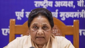 No one should engage in ‘narrow politics’: Mayawati on hijab row