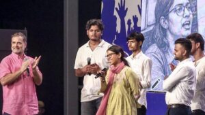 Congress holds focus group discussions with students