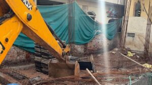 Cyberabad civic body demolishes 17 unauthorised constructions across three zones