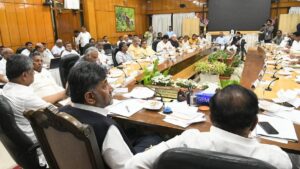 Karnataka Chief Minister holds meeting with party legislators