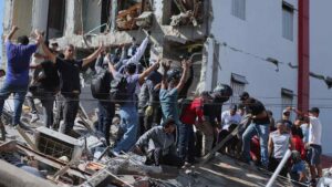Colombian earthquake kills at least 111
