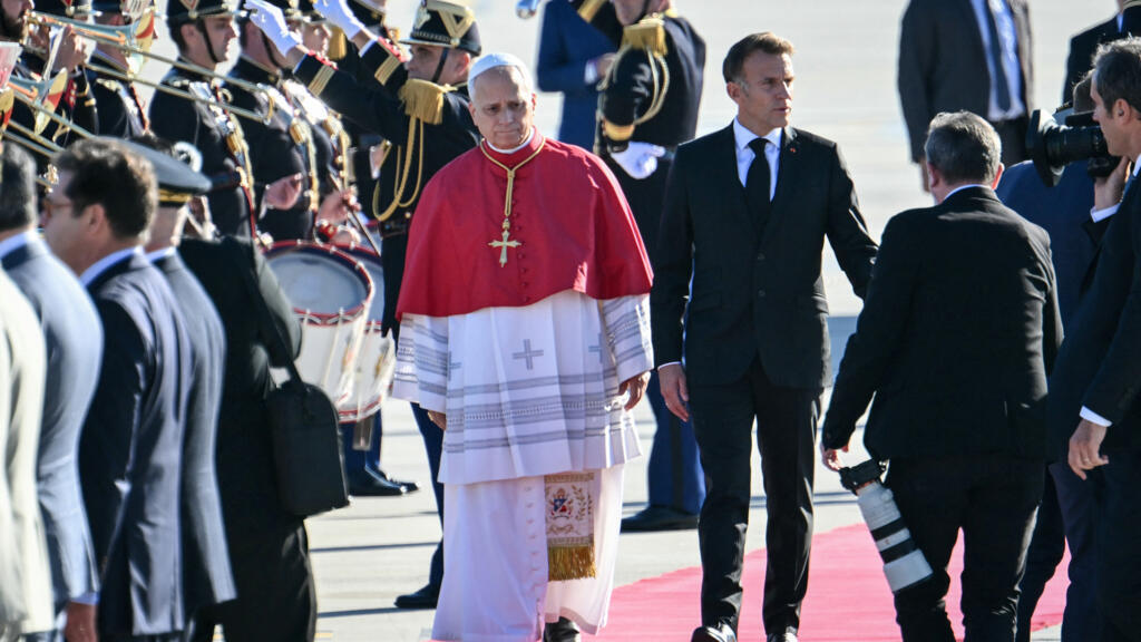 Pope Leo XIV’s France visit puts Macron in diplomatic balancing act