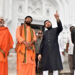 Hindu religious leaders visit Khwaja Banda Nawaz Dargah in Kalaburagi