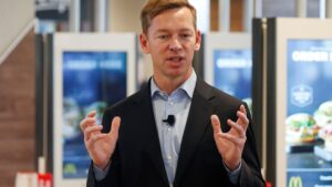 McDonald’s CEO expects high inflation, flat traffic are not going away for restaurant industry