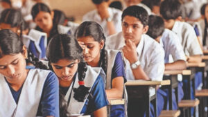 SC raps CBSE for refusing to exempt Class VI from 3-language policy this year