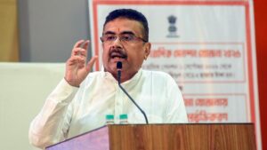Bengal CM calls for reducing screen time for students; says mobile phones should be restricted in schools