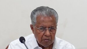Police action against SFI: Pinarayi urges Mallikarjun Kharge to restrain Congress-led Keralam govt from ‘pandering to Sangh Parivar’